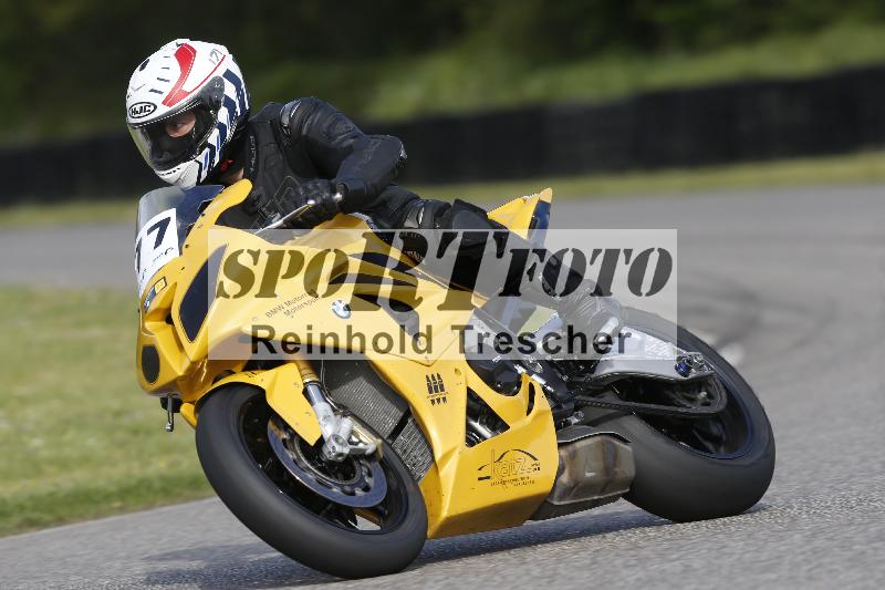 /Archiv-2025/08 20.04.2025 Speer Racing ADR/Gruppe gelb/77